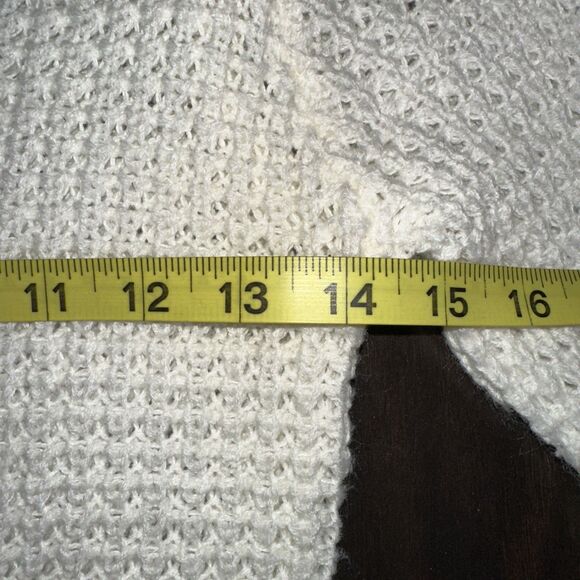 Love by Chesley White Sweater Women’s M Medium Open Knit Long Sleeve High Low - Picture 13 of 15